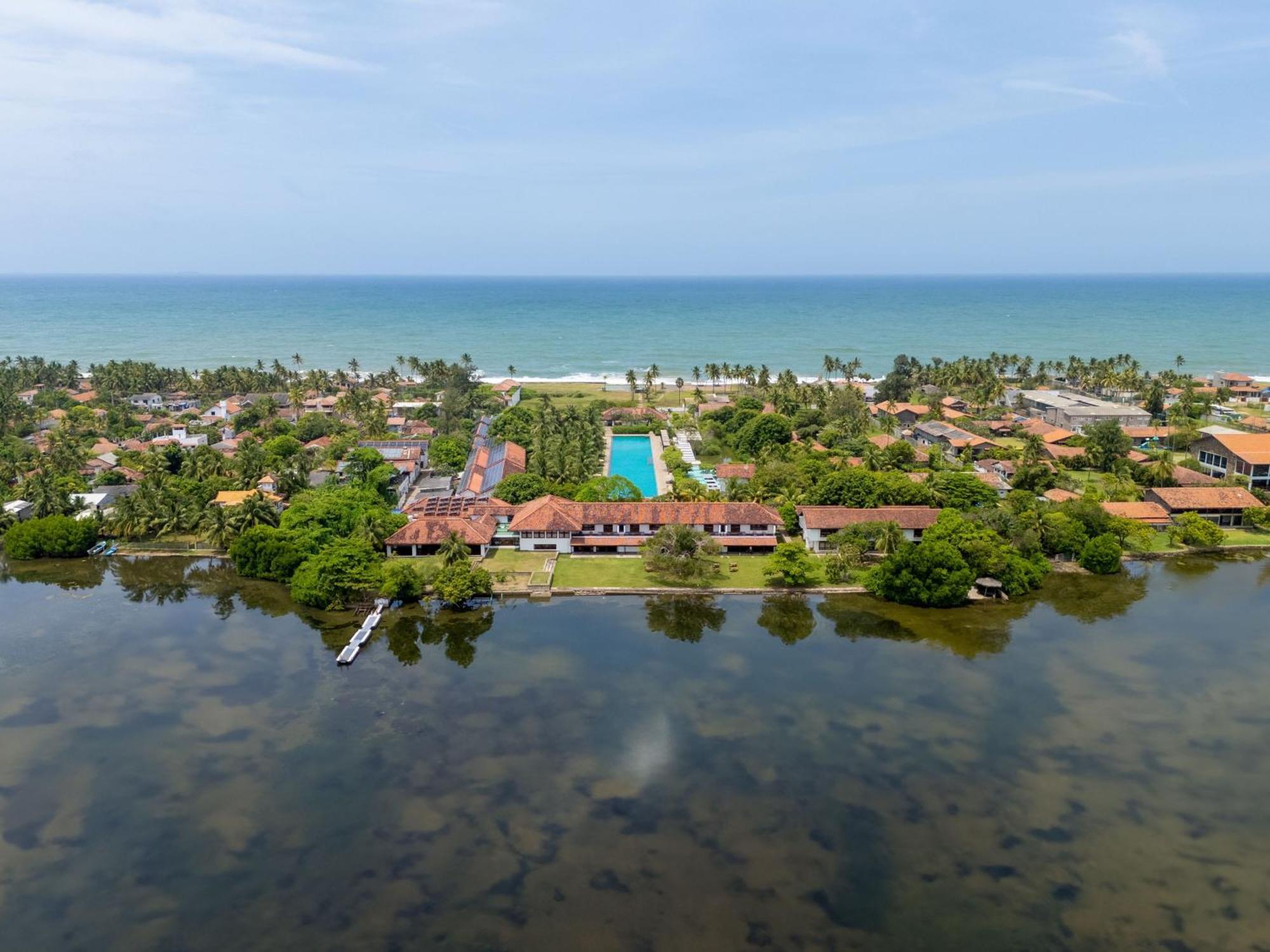 Курортний комплекс Jetwing Lagoon Wellness, A Luxury Reserve - Adults Only 5*